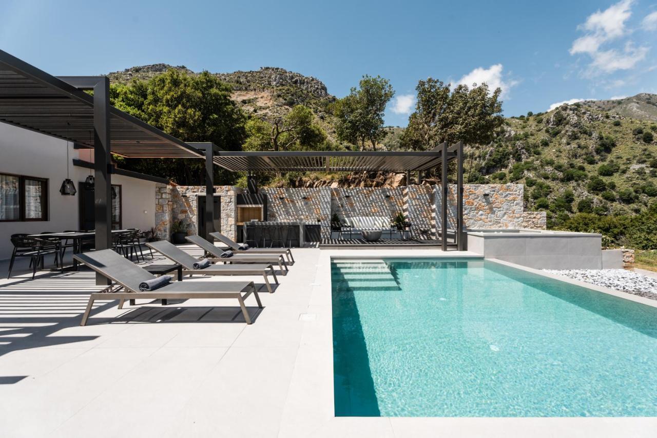 Eumelia Iconic Villa, With Heated Pool & Whirlpool, By Thinkvilla Asi Gonia Eksteriør billede